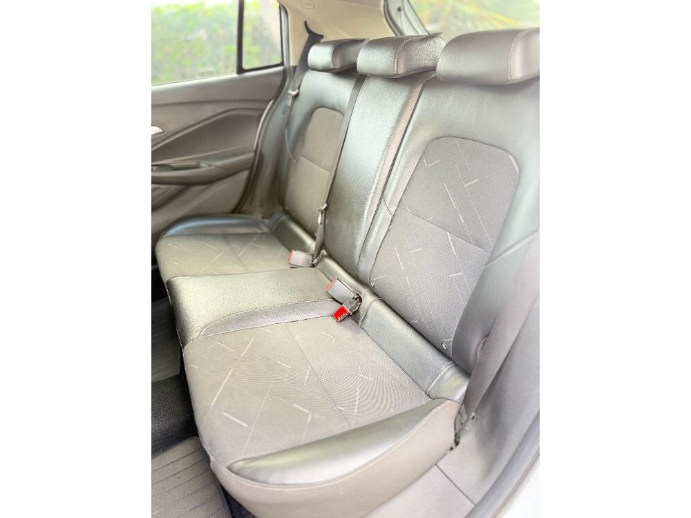 Chevrolet Onix Hatch