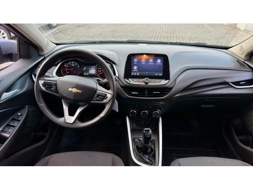 Chevrolet Onix Hatch