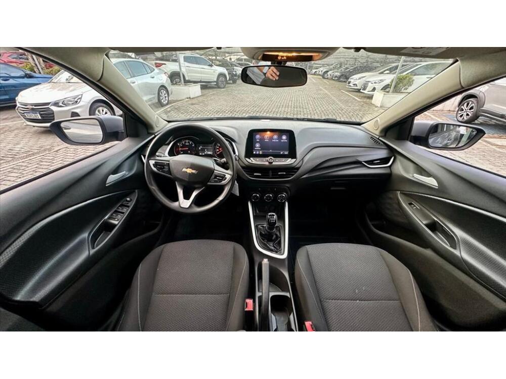 Chevrolet Onix Hatch