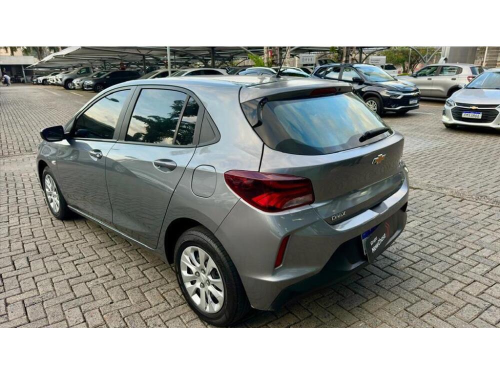 Chevrolet Onix Hatch
