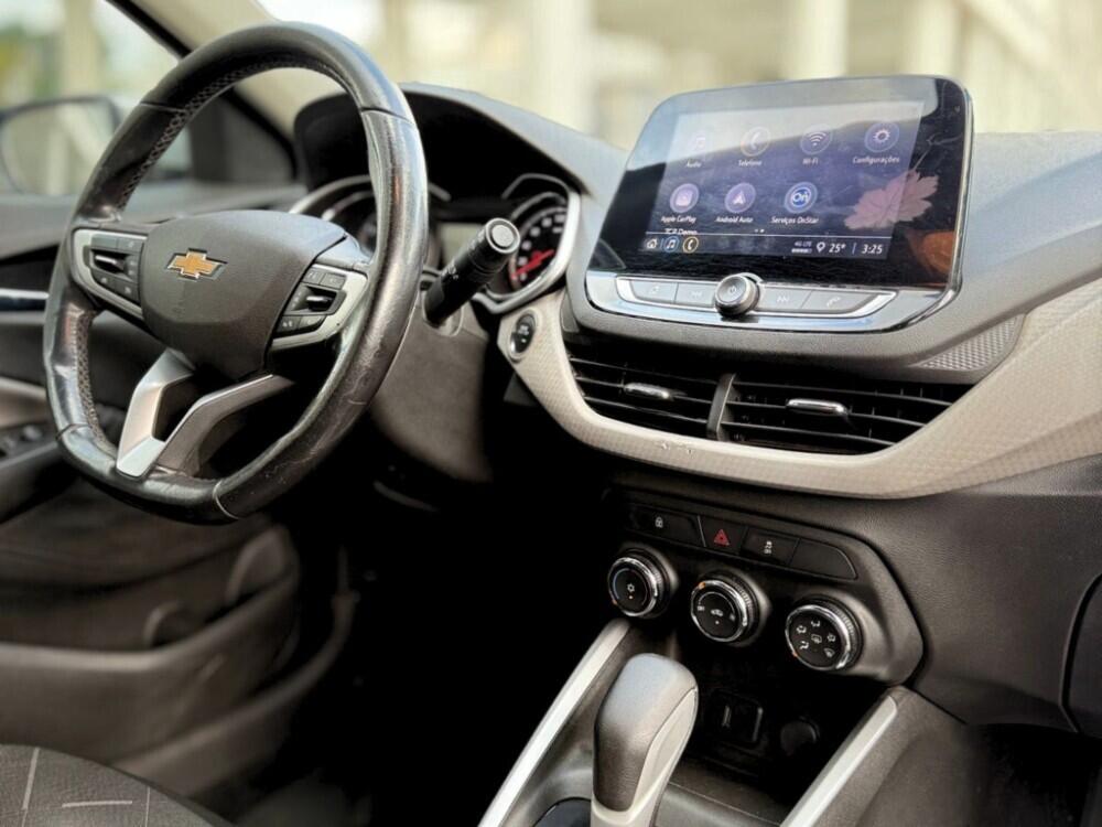 Chevrolet Onix Hatch