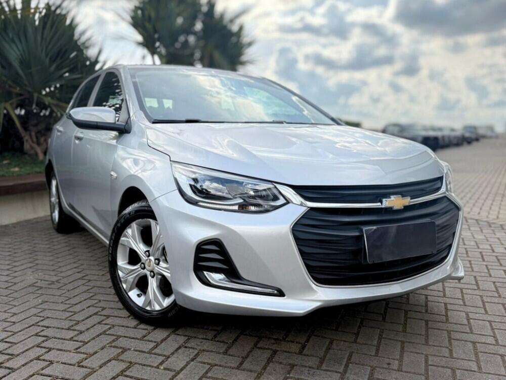 Chevrolet Onix Hatch