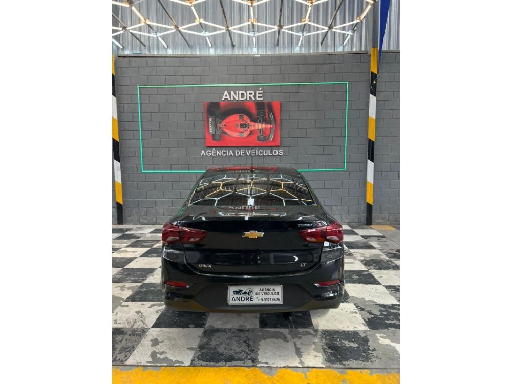 Chevrolet Onix Hatch