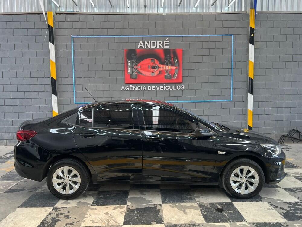 Chevrolet Onix Hatch