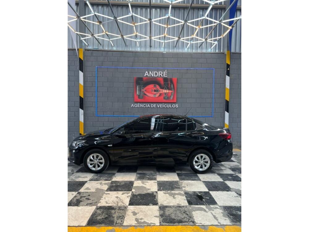Chevrolet Onix Hatch
