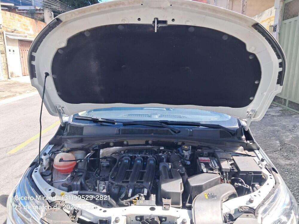 Chevrolet Onix Hatch