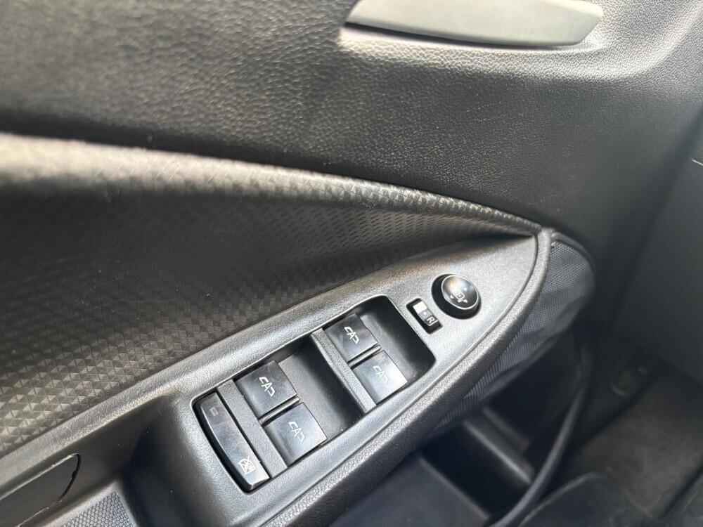Chevrolet Onix Hatch
