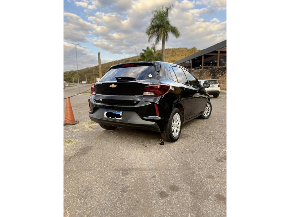 Chevrolet Onix Hatch