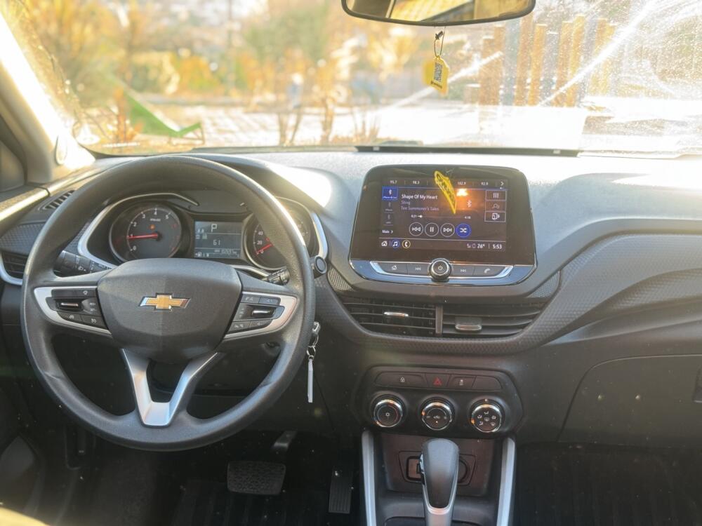 Chevrolet Onix Hatch