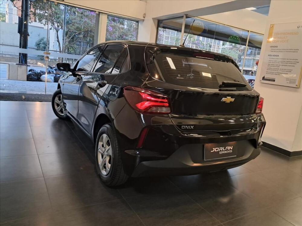 Chevrolet Onix Hatch