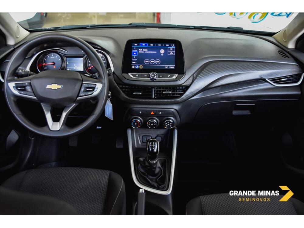 Chevrolet Onix Hatch