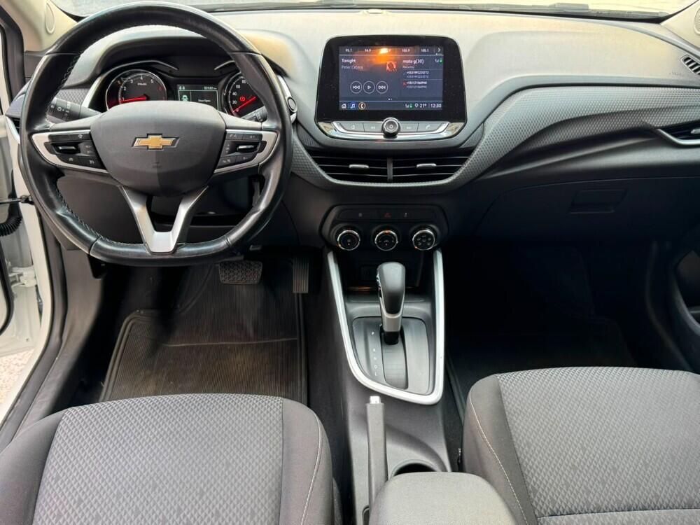 Chevrolet Onix Hatch