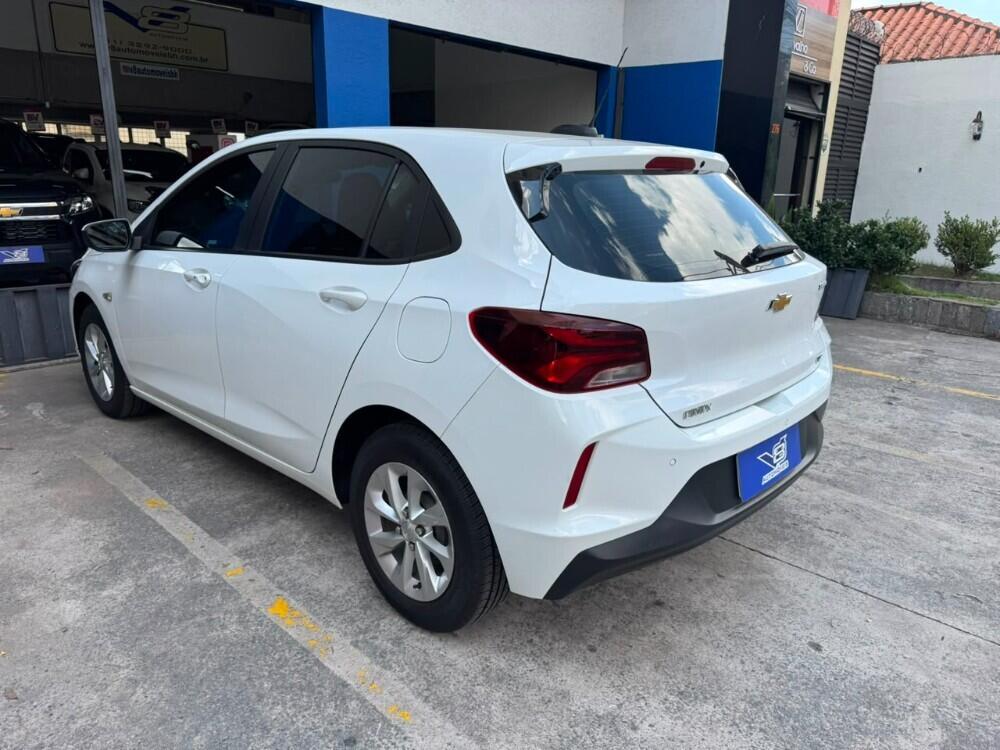 Chevrolet Onix Hatch