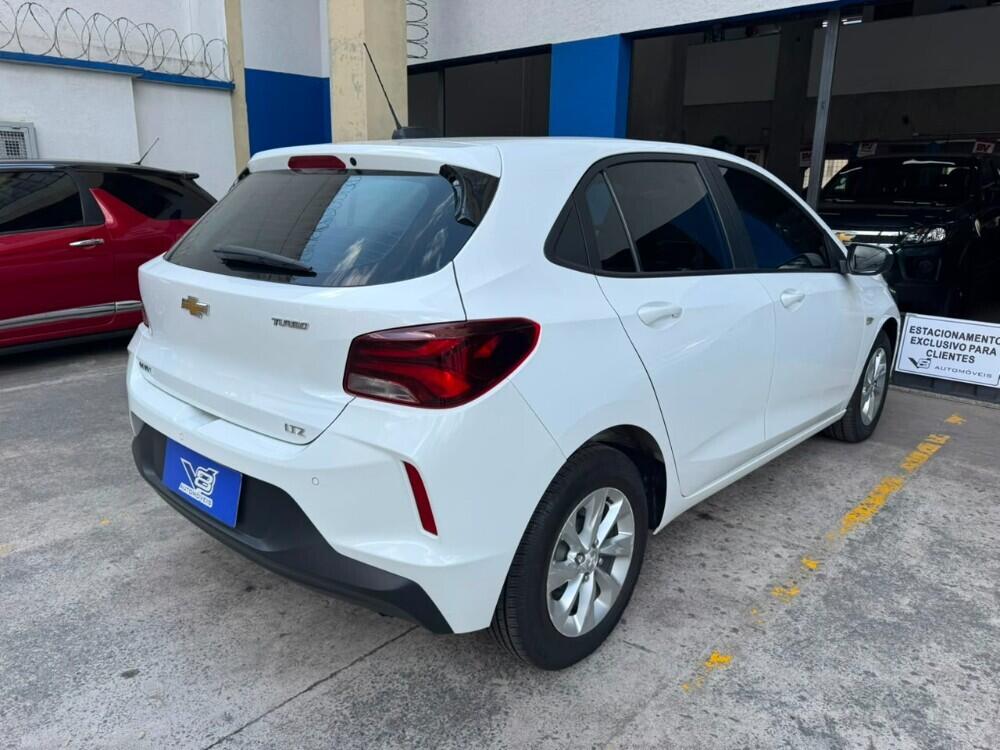 Chevrolet Onix Hatch