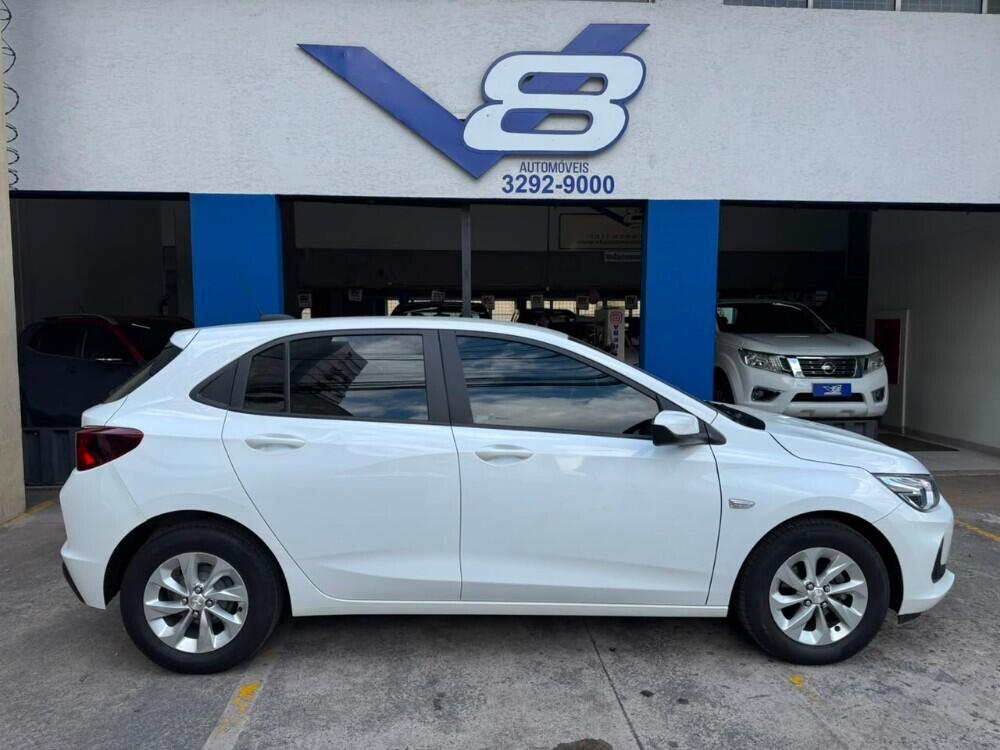 Chevrolet Onix Hatch