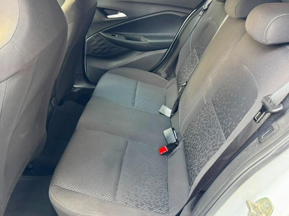 Chevrolet Onix Hatch