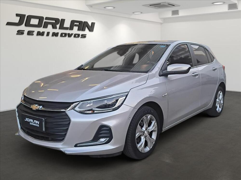 Chevrolet Onix Hatch