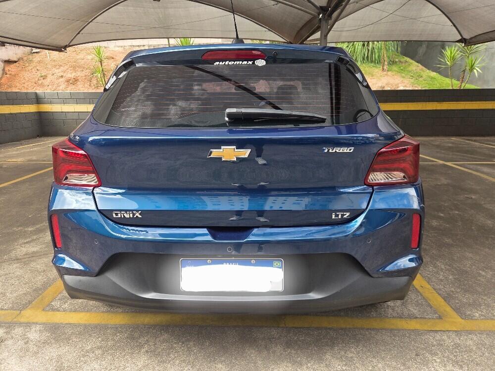 Chevrolet Onix Hatch