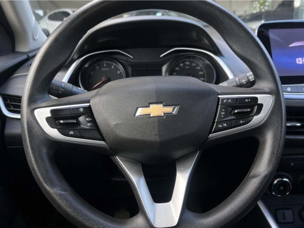 Chevrolet Onix Hatch