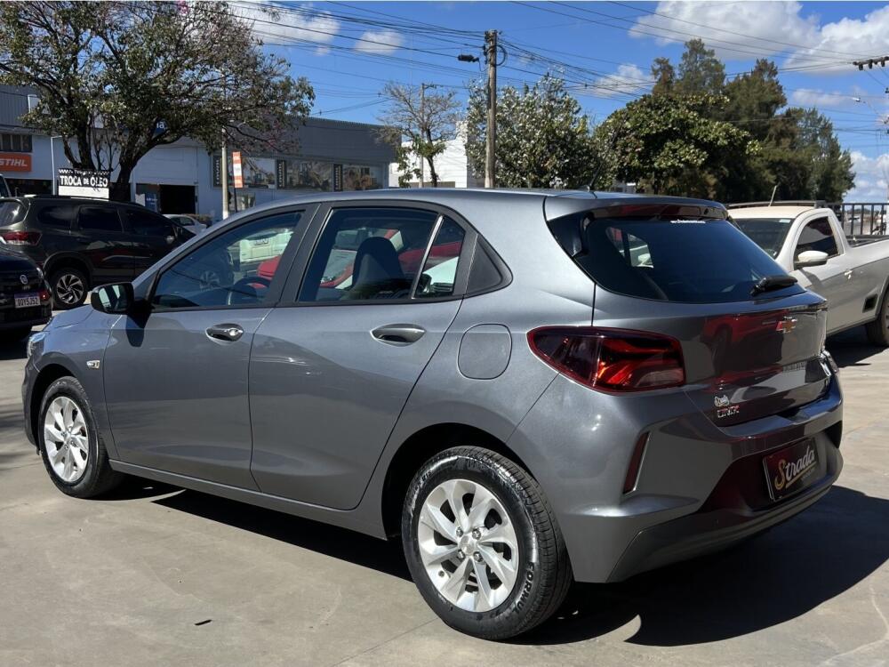 Chevrolet Onix Hatch
