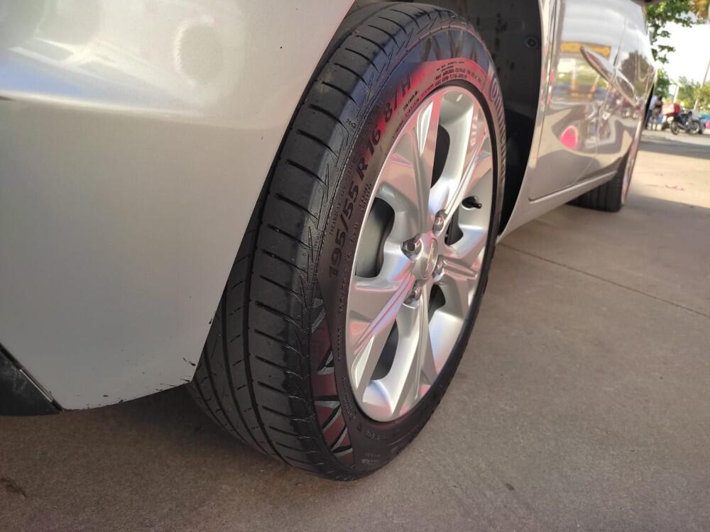 Chevrolet Onix Hatch