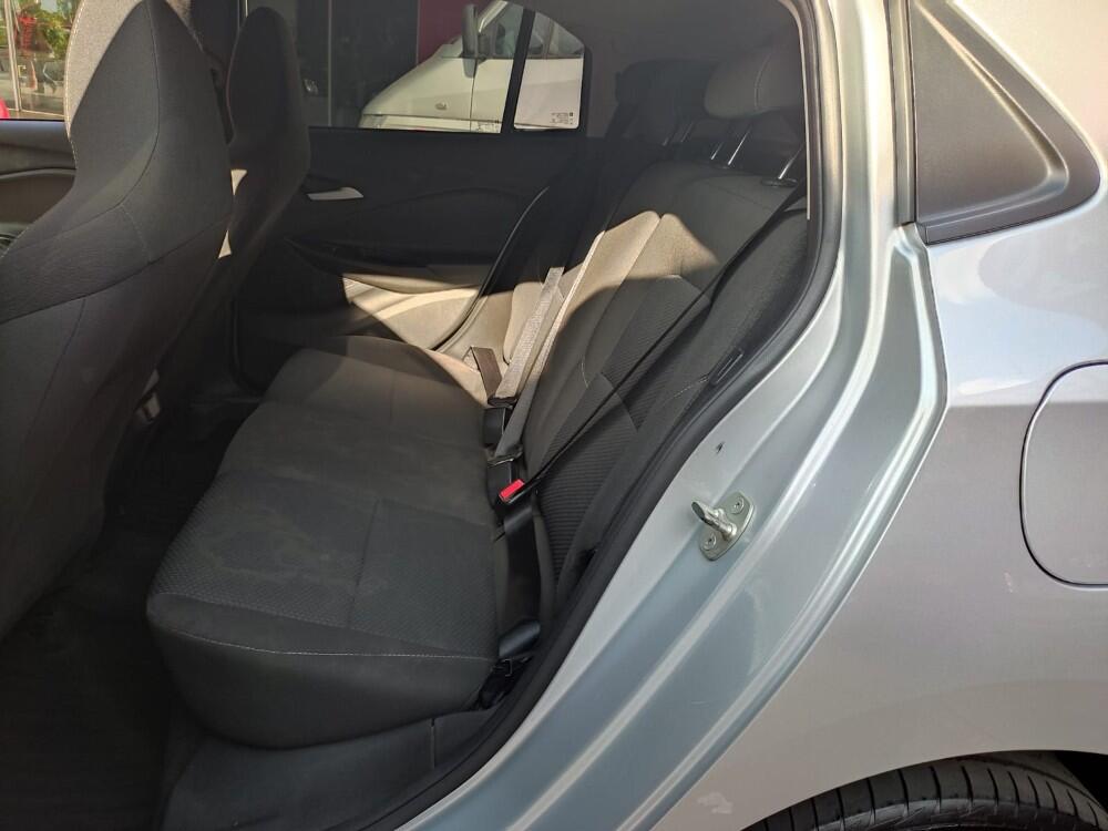 Chevrolet Onix Hatch
