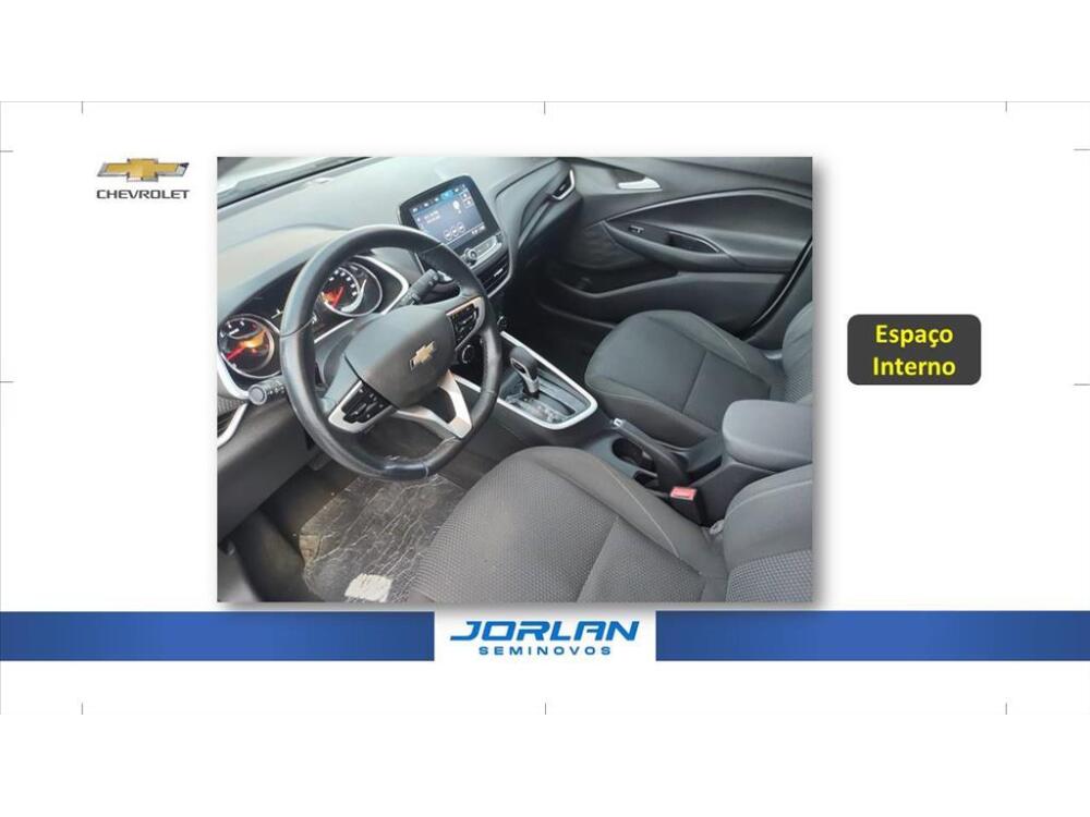 Chevrolet Onix Hatch