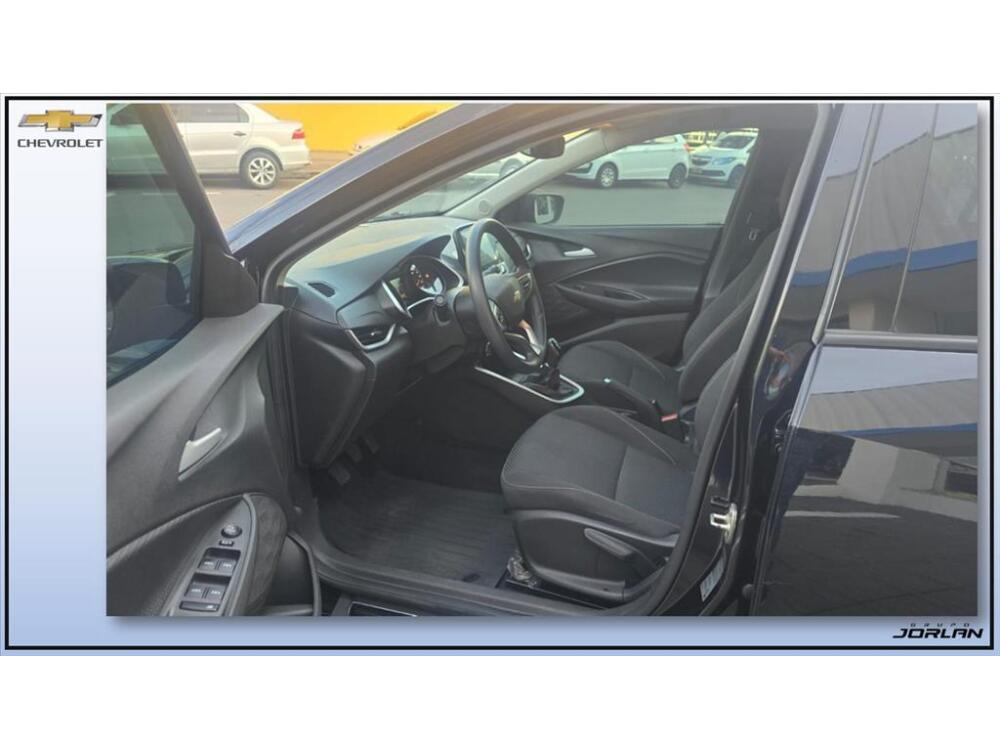 Chevrolet Onix Hatch