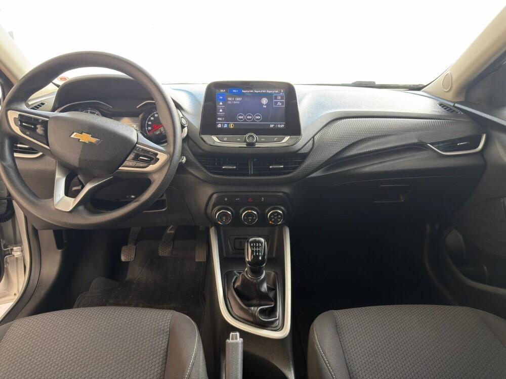 Chevrolet Onix Hatch