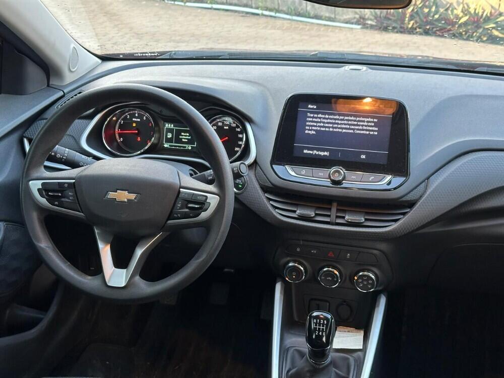 Chevrolet Onix Hatch