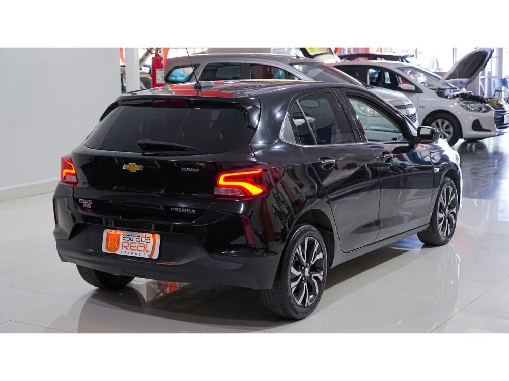 Chevrolet Onix Hatch