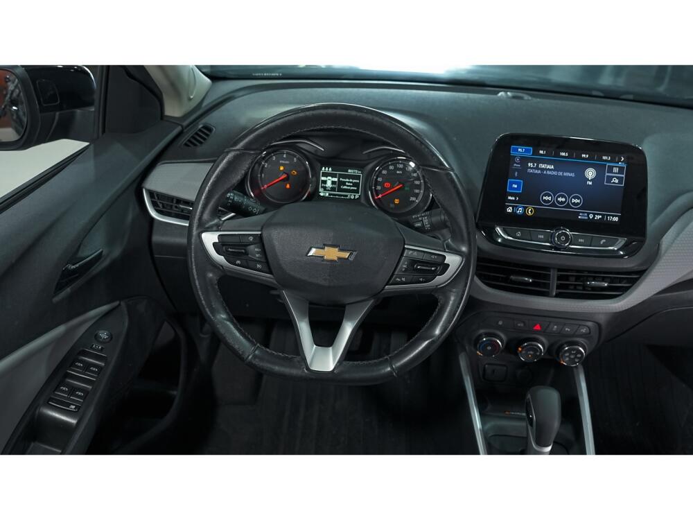 Chevrolet Onix Hatch