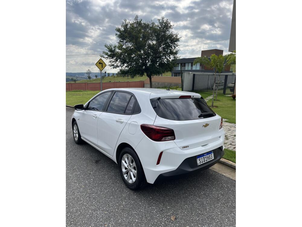 Chevrolet Onix Hatch
