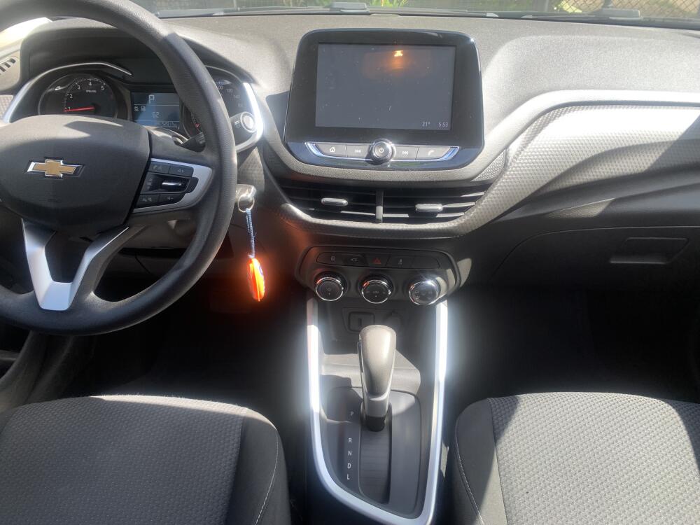 Chevrolet Onix Hatch