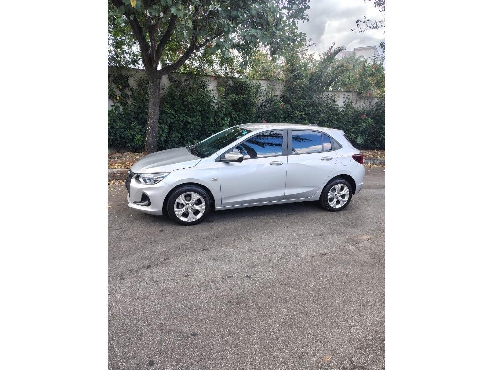 Chevrolet Onix Hatch