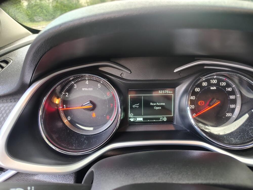 Chevrolet Onix Hatch