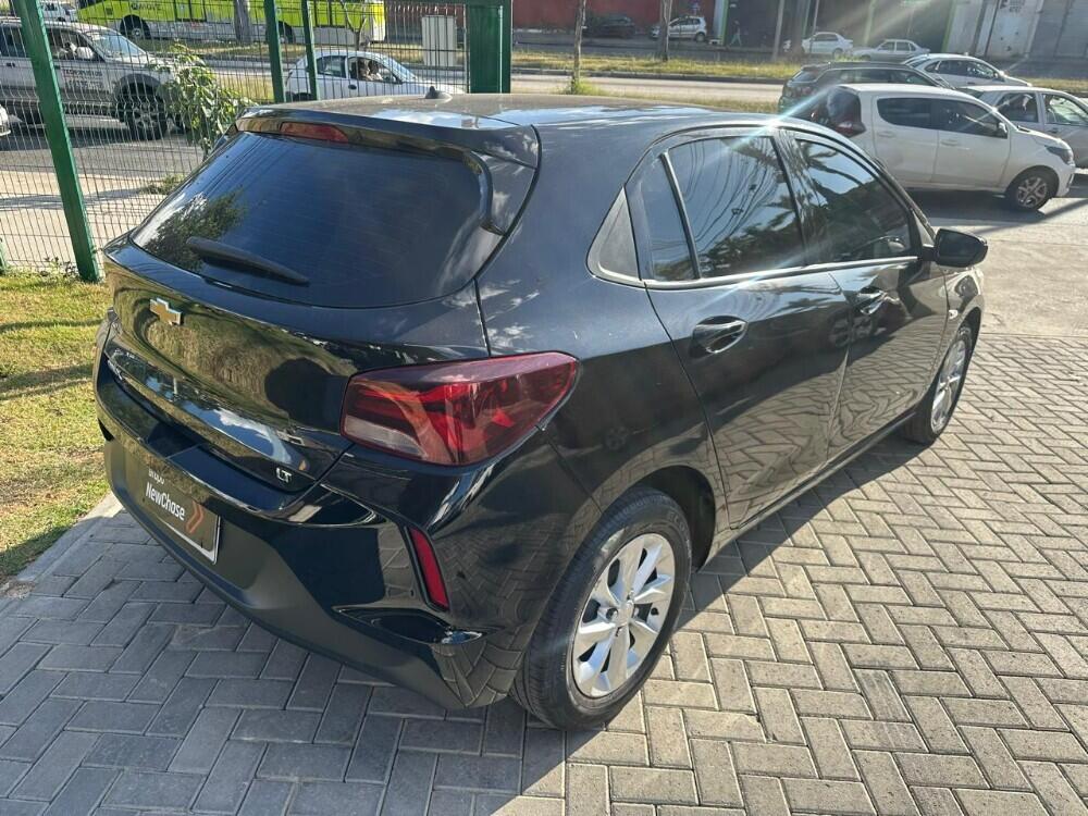 Chevrolet Onix Hatch