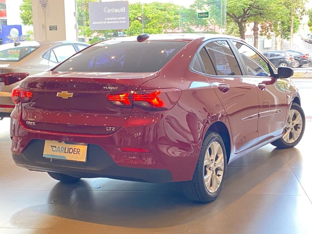 Chevrolet Onix Hatch