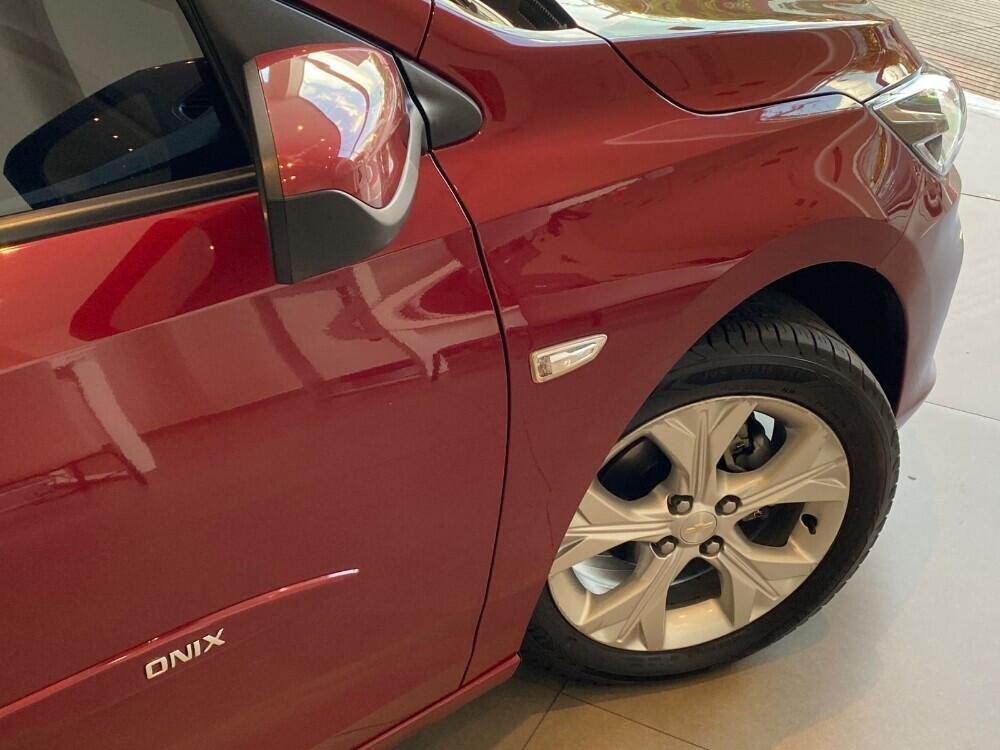 Chevrolet Onix Hatch