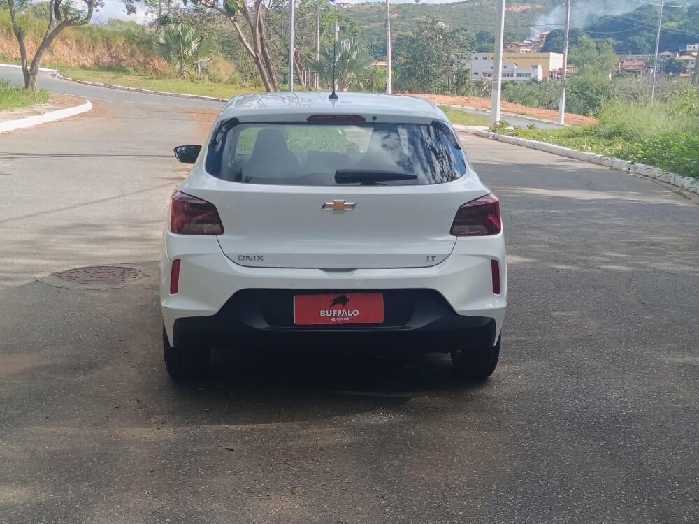 Chevrolet Onix Hatch