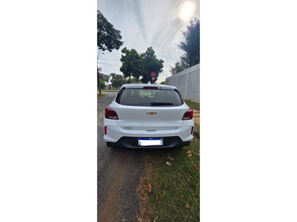 Chevrolet Onix Hatch
