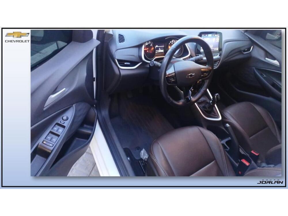 Chevrolet Onix Hatch