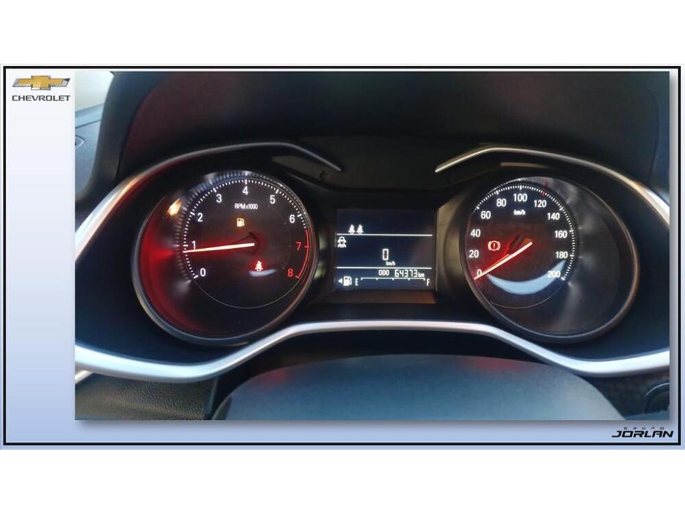 Chevrolet Onix Hatch