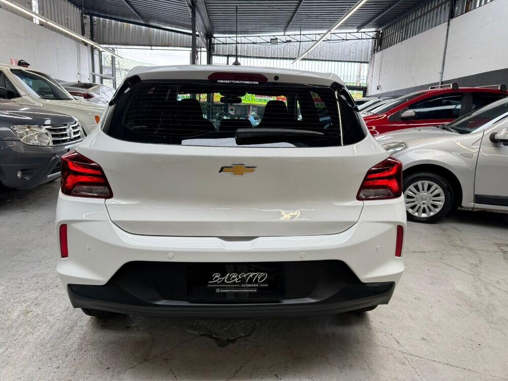 Chevrolet Onix Hatch