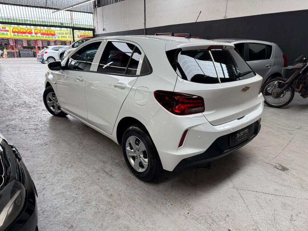Chevrolet Onix Hatch