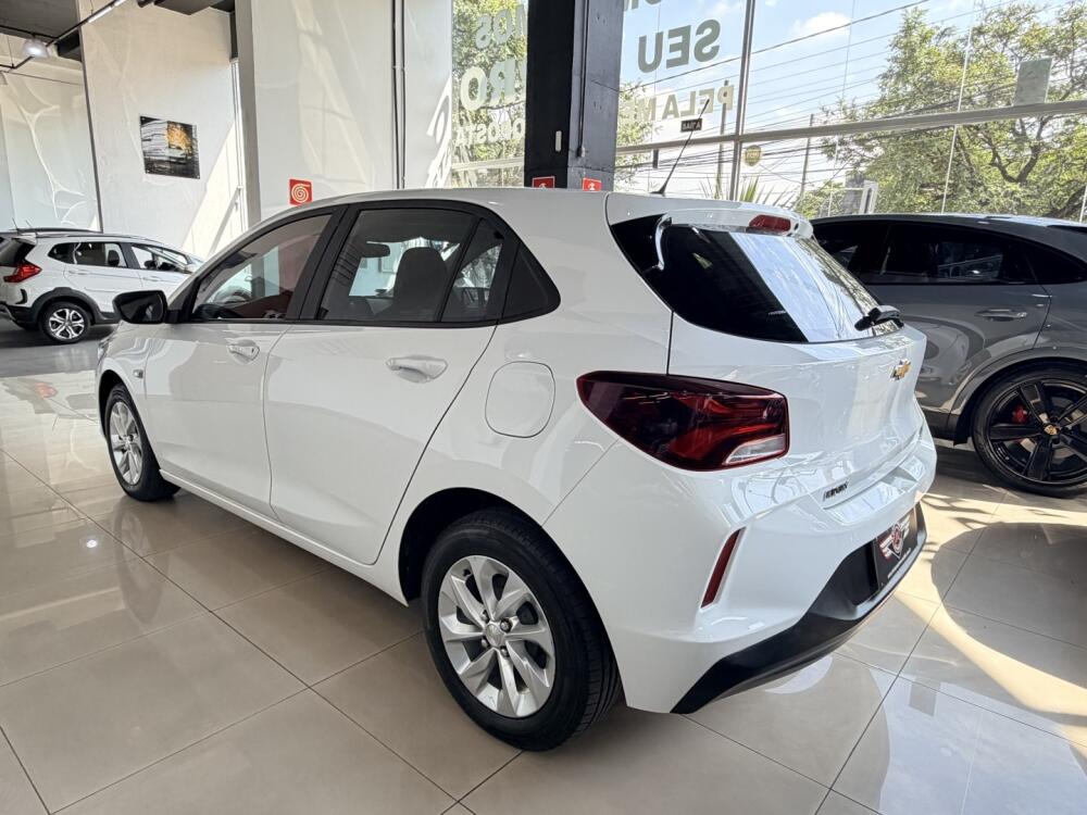 Chevrolet Onix Hatch
