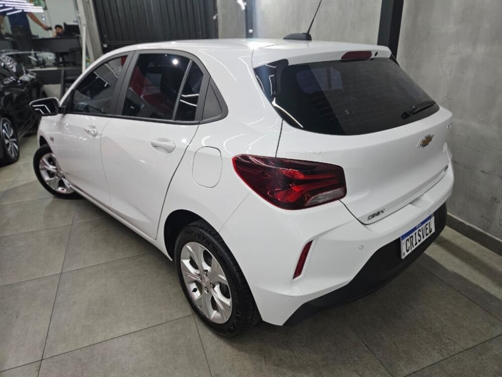 Chevrolet Onix Hatch