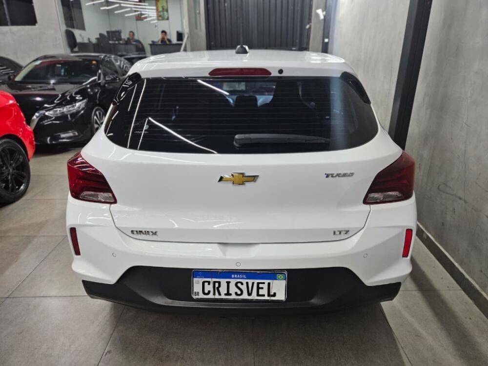 Chevrolet Onix Hatch
