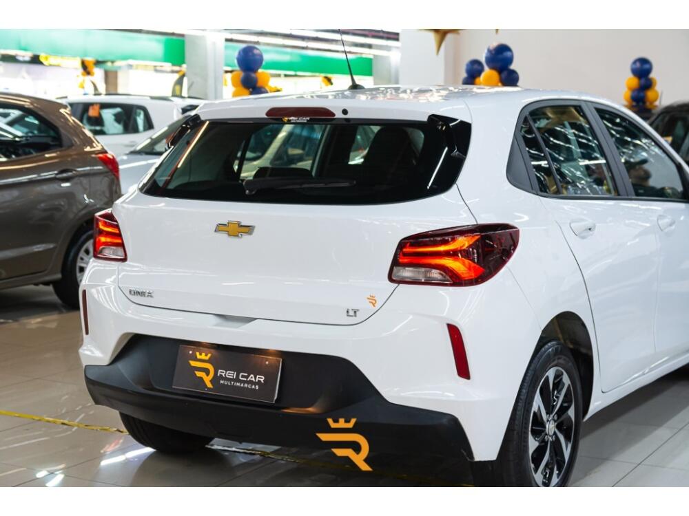 Chevrolet Onix Hatch