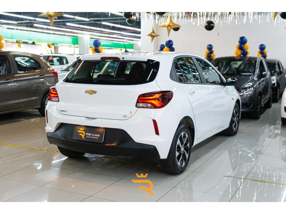 Chevrolet Onix Hatch